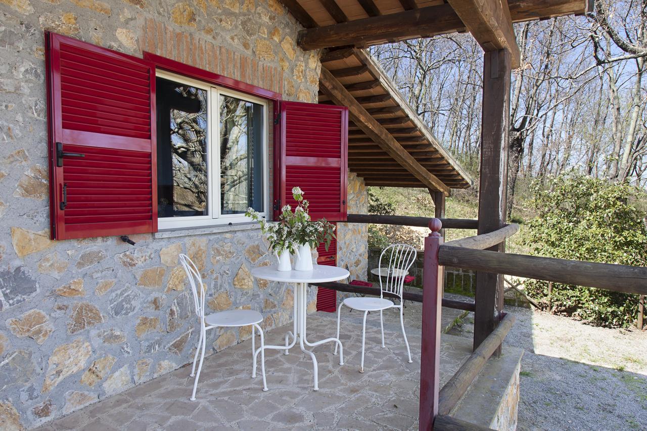 Il Daino Bianco Country Hotel Манчиано Экстерьер фото