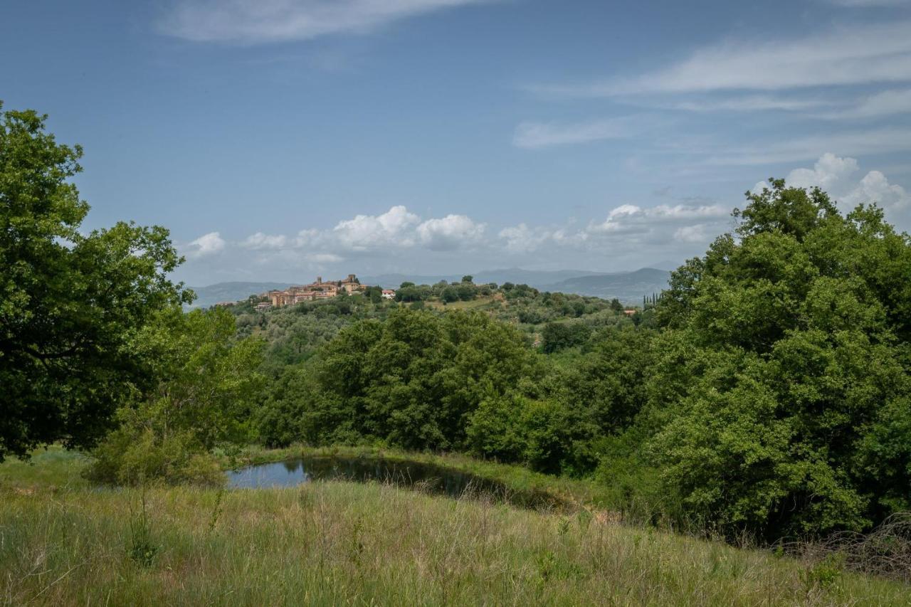 Il Daino Bianco Country Hotel Манчиано Экстерьер фото
